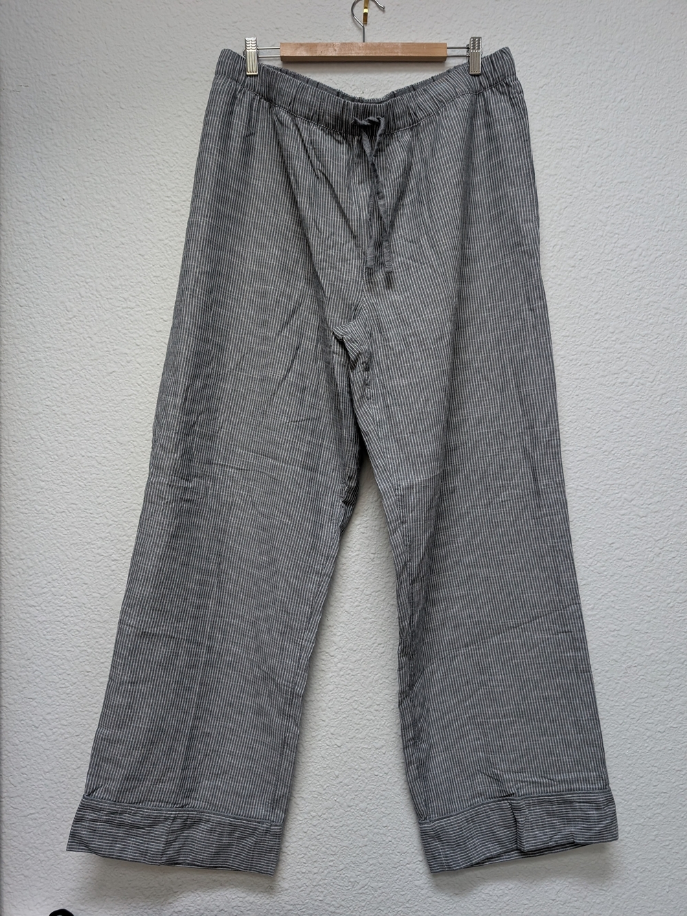 Levi Strauss And Co Men's Gray Pinstripe Drawstring Lounge Pants Xl